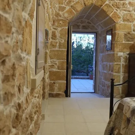 Πανσιόν I Caseddhi Di Santo E Toto Torre Suda