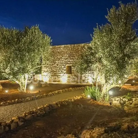 I Caseddhi Di Santo E Toto * Torre Suda